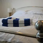 Apartment No. 8, 1 Bed, Sleeps 4