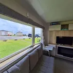 3 Bedroom Deluxe Caravan At Haven Devon Cliffs
