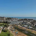 Sunnymead Penthouse, Exmouth