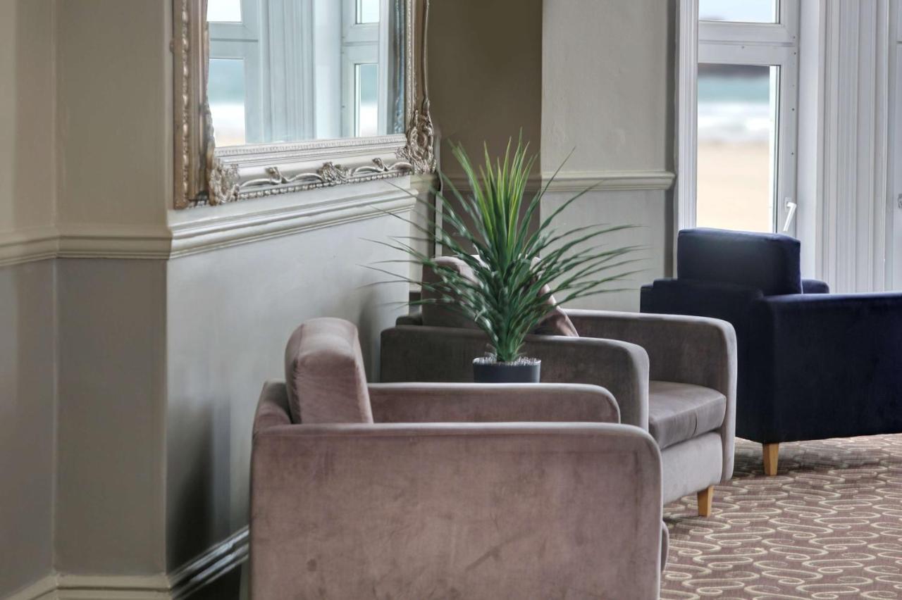 Exmouth Beach Hotel