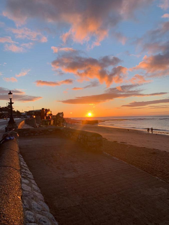 Time Out * Exmouth