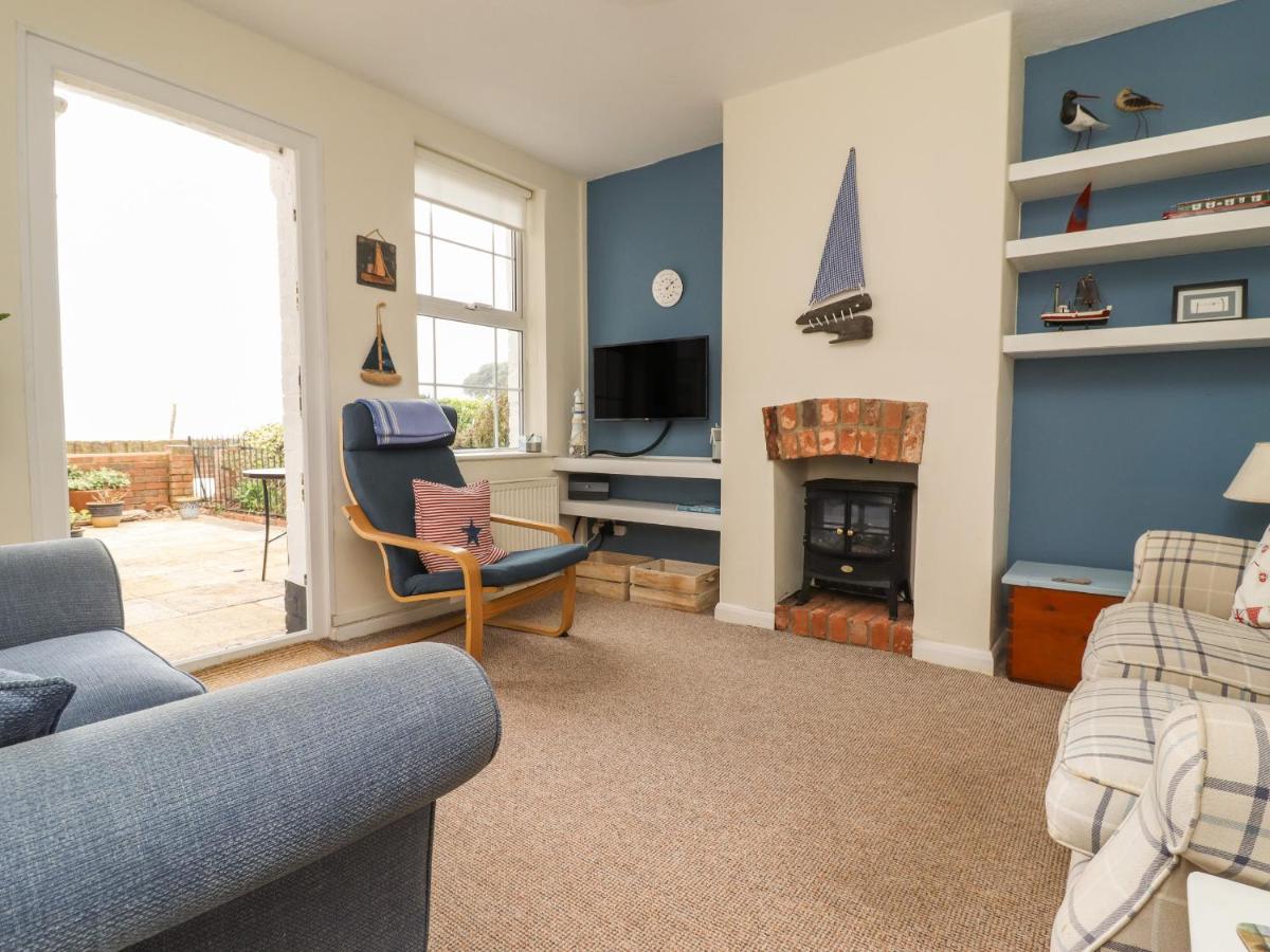 9 Harefield *