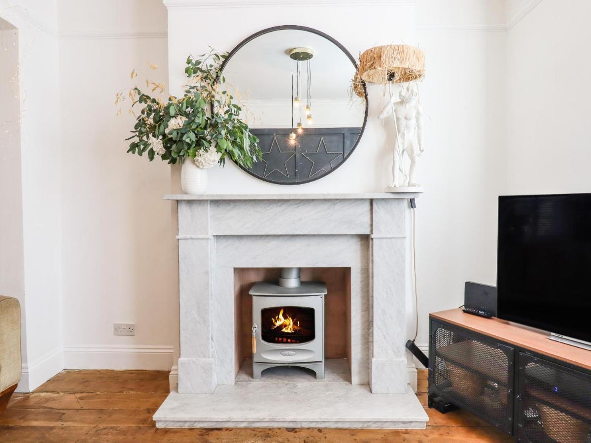 30 Camperdown Terrace *