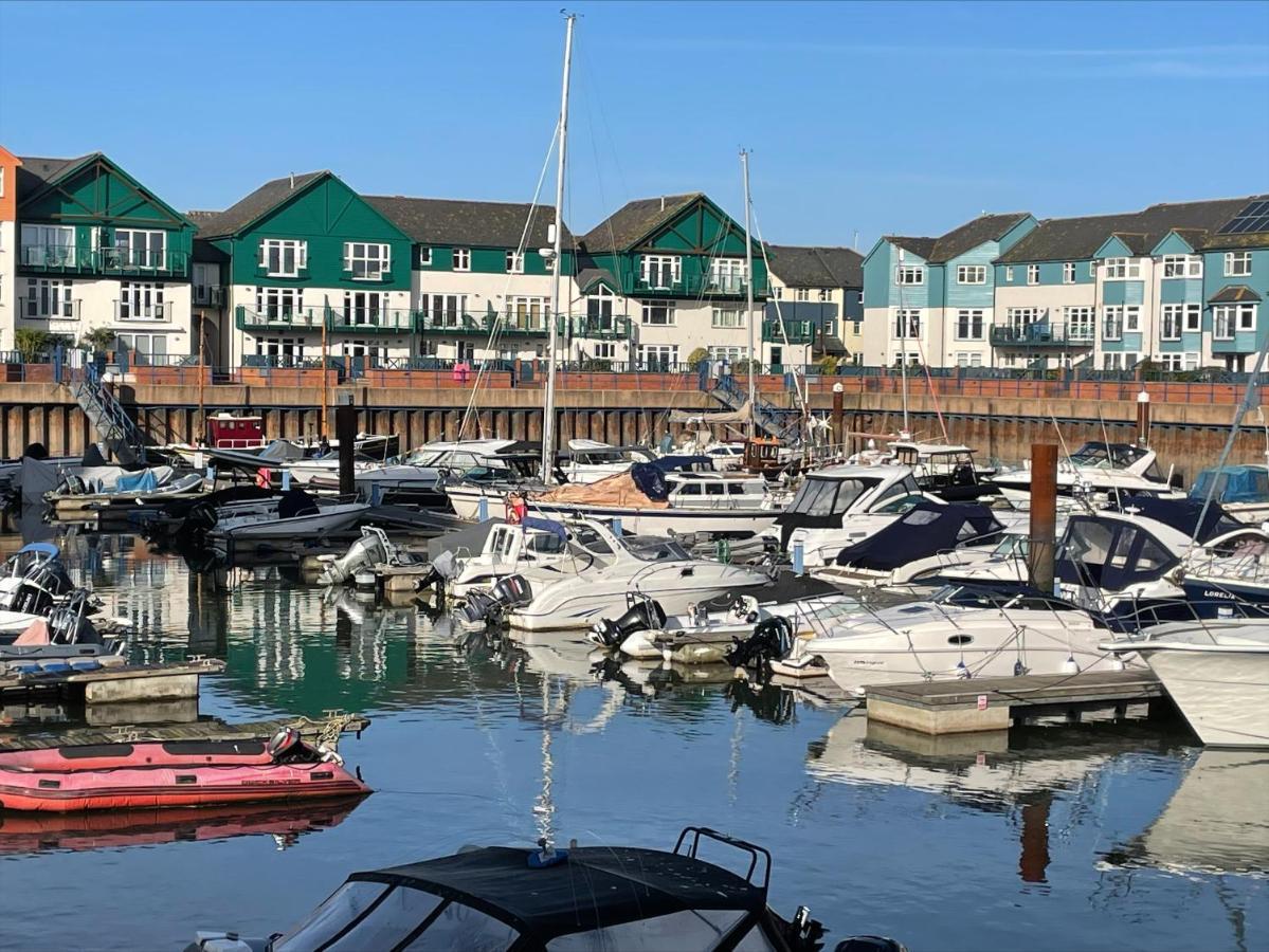Seaview With Parking Apartment Exmouth