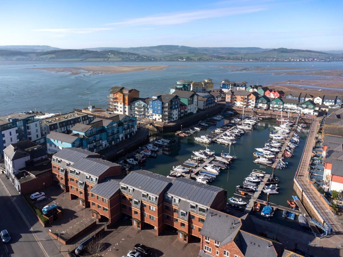 Apartment Marina Retreat Waterfront
