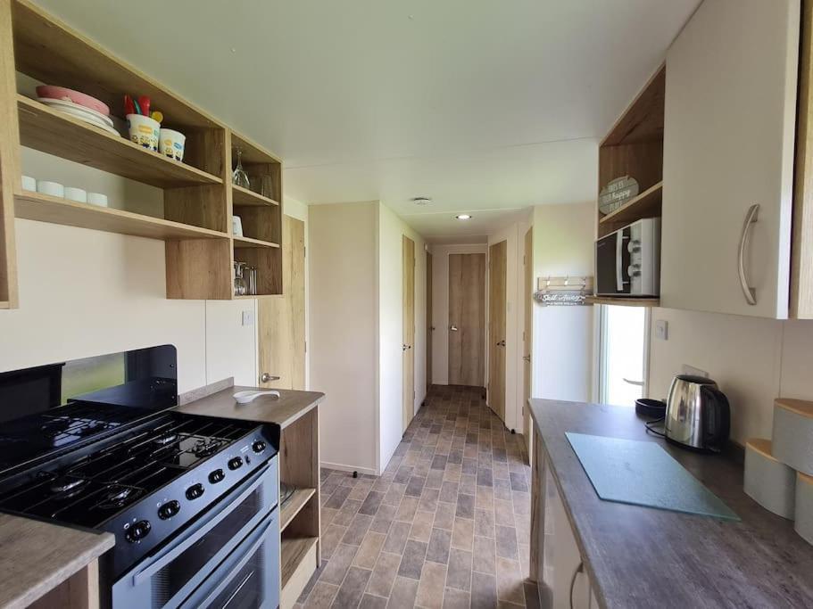 3 Bedroom Deluxe Caravan At Haven Devon Cliffs Exmouth