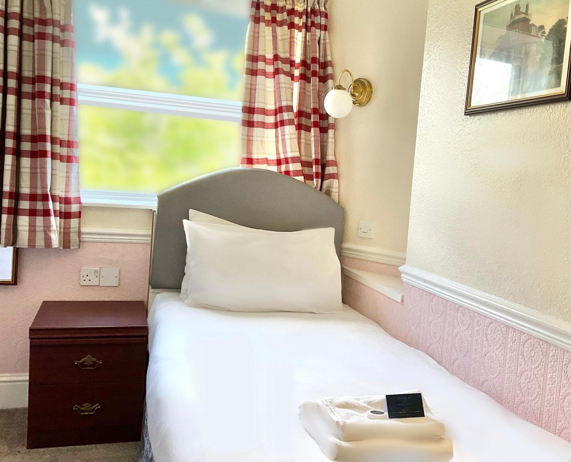 Hotel Ashton Court Exmouth