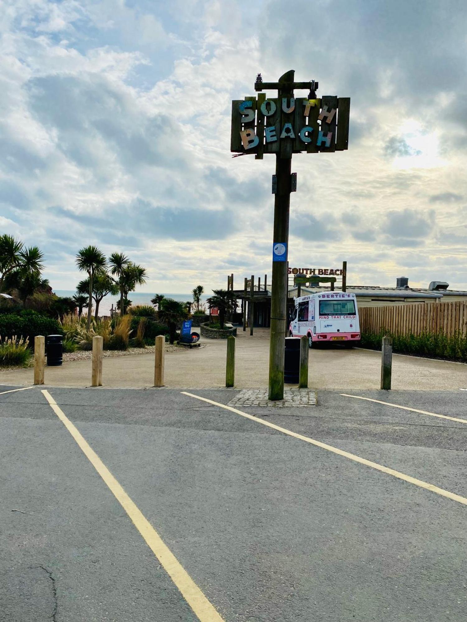 Cozy Caravan Retreat At Sandy Bay Exmouth