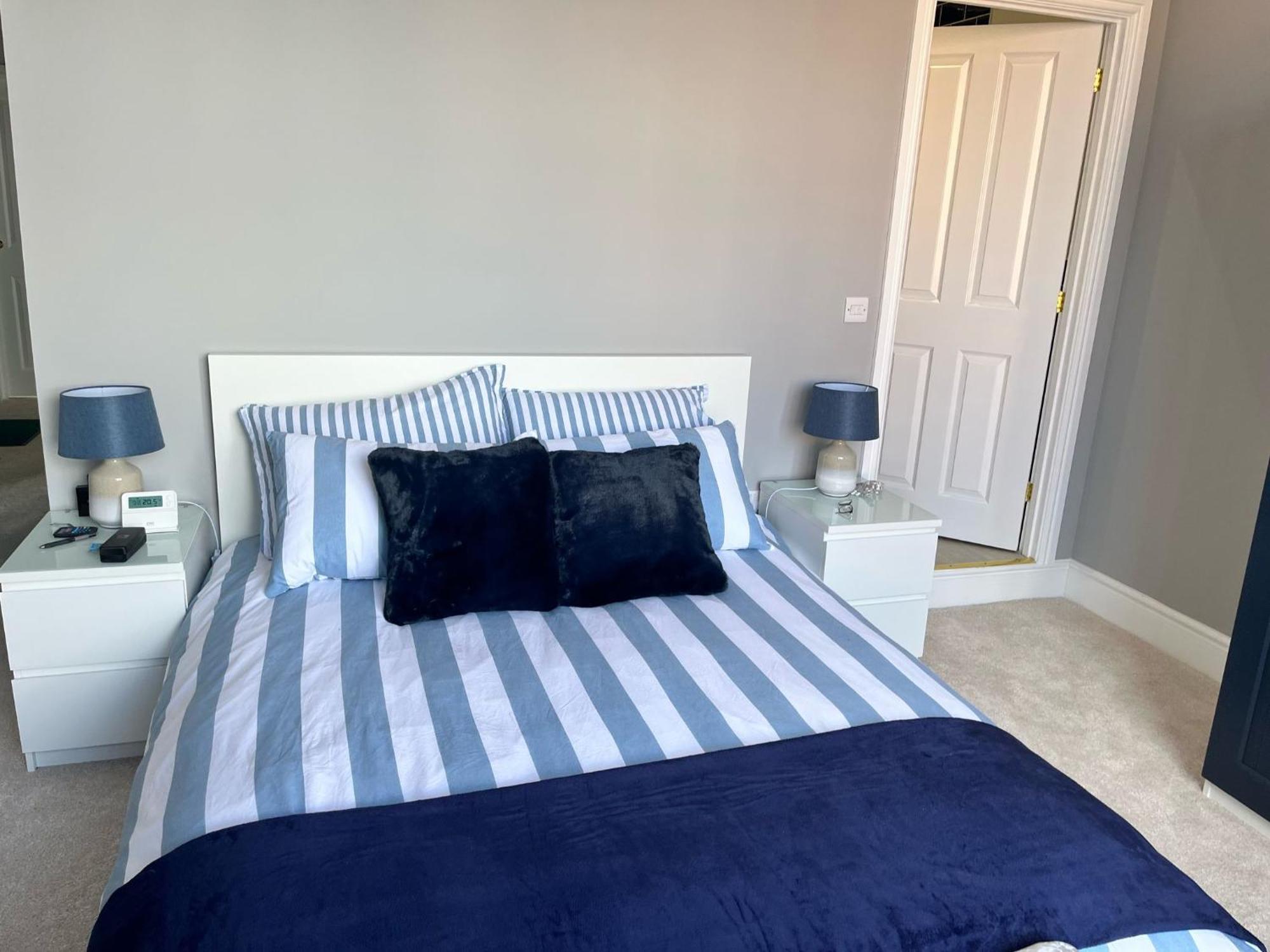 Apartment 2 Bedroomed Seaview Stones Throw From The Or Town! Exmouth