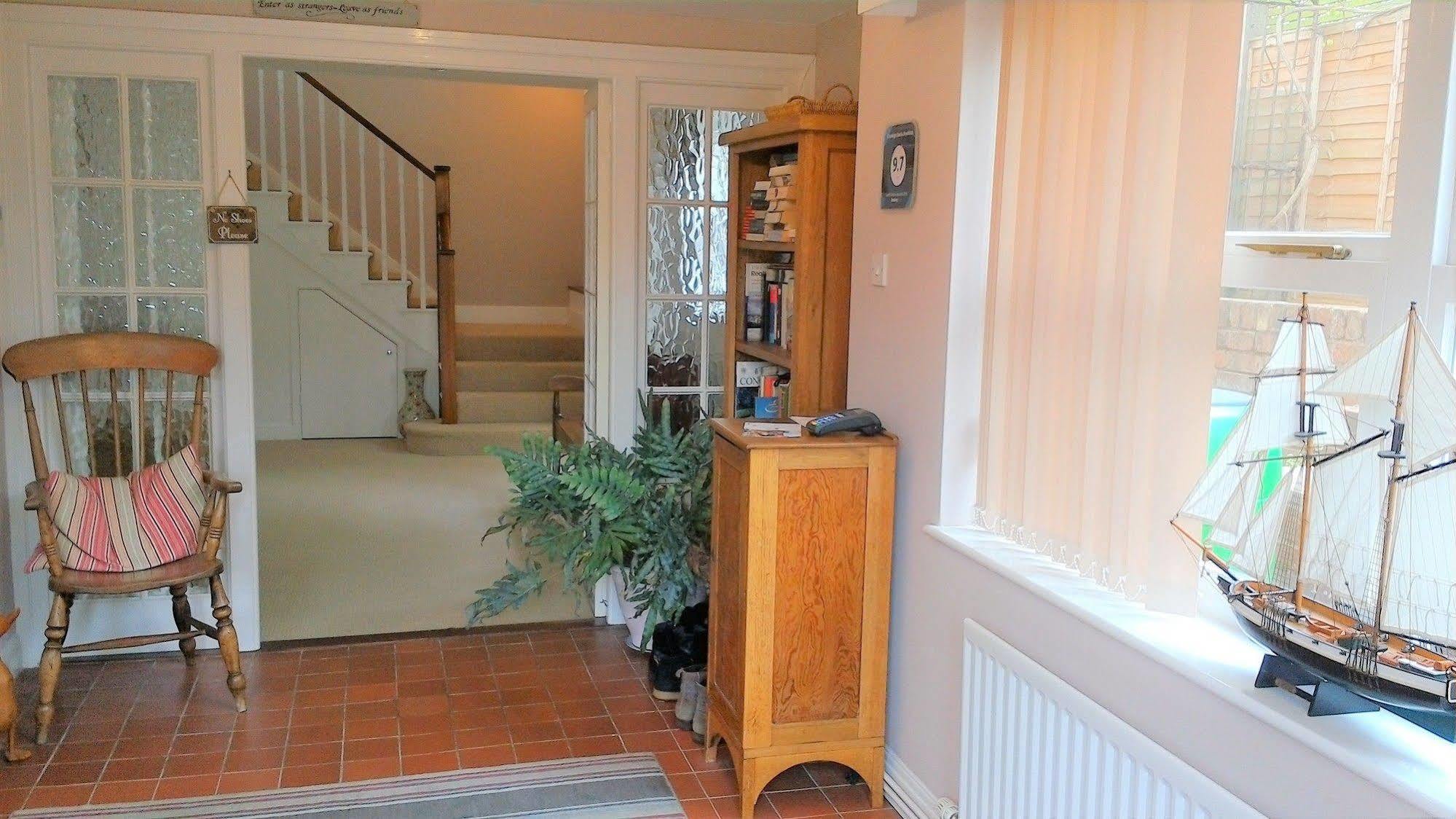 Cranleigh Bed & Breakfast