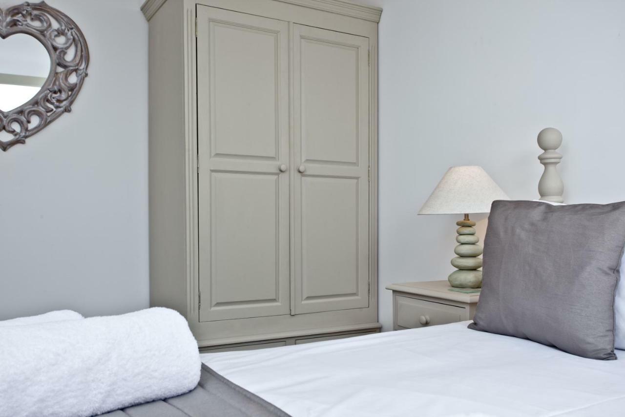 Sunnymead Penthouse, * Exmouth