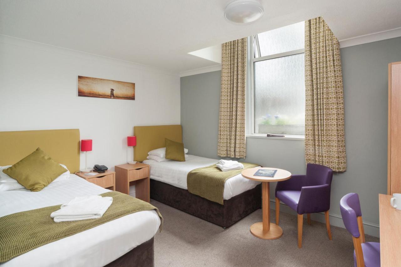 Hotel The Grand