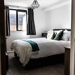 Amazing 2Br Apt Sofa Bed