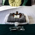 Amazing 2Br Apt Sofa Bed
