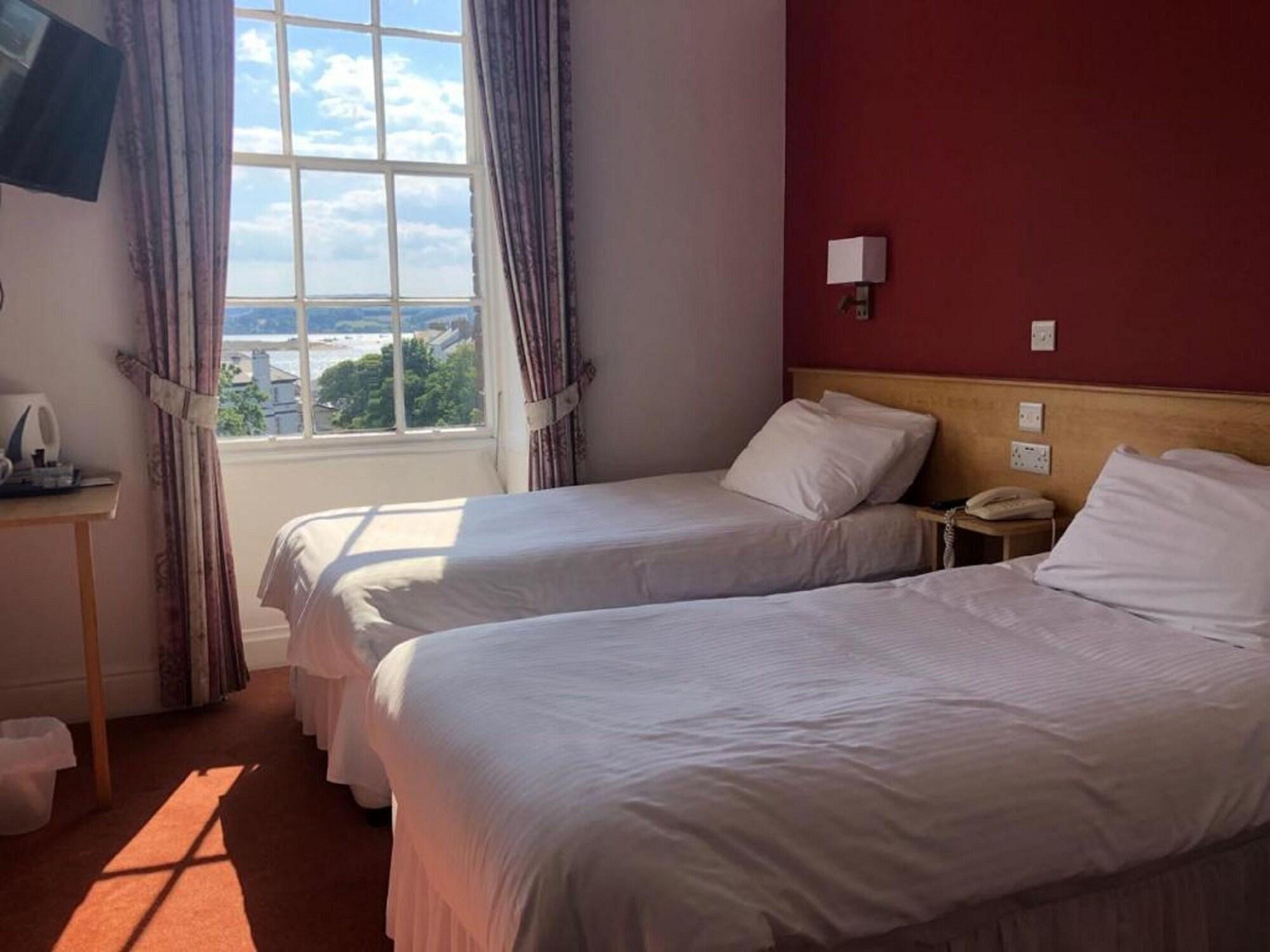 Hotel Manor 3*
