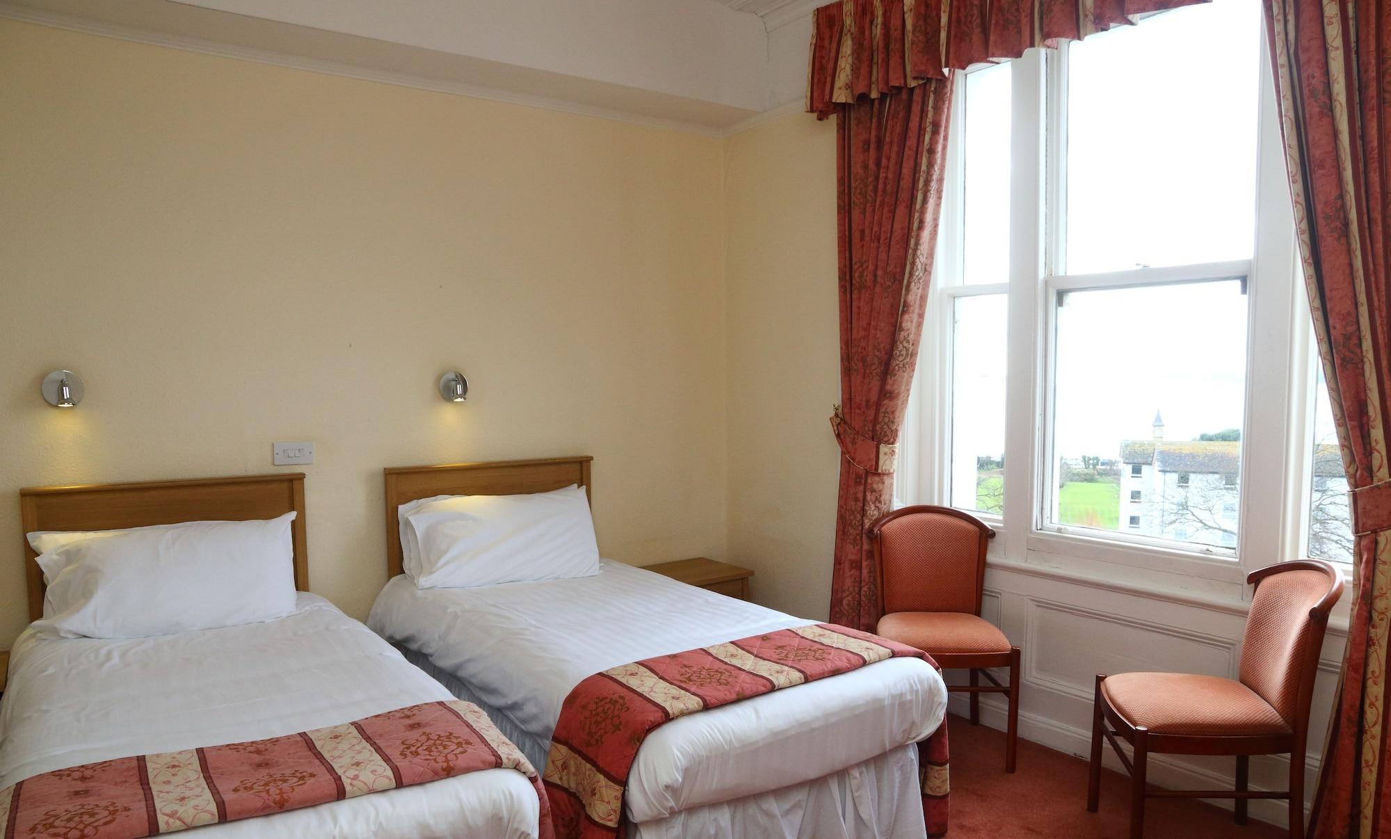 Hotel Manor
