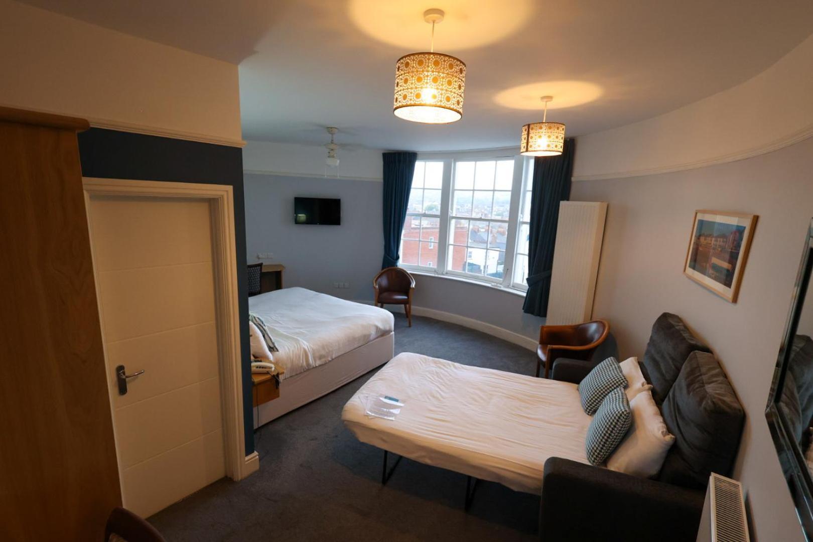 Manor Exmouth