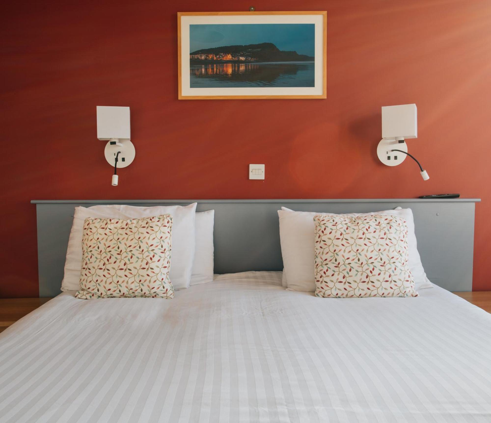 Manor Hotel 3*