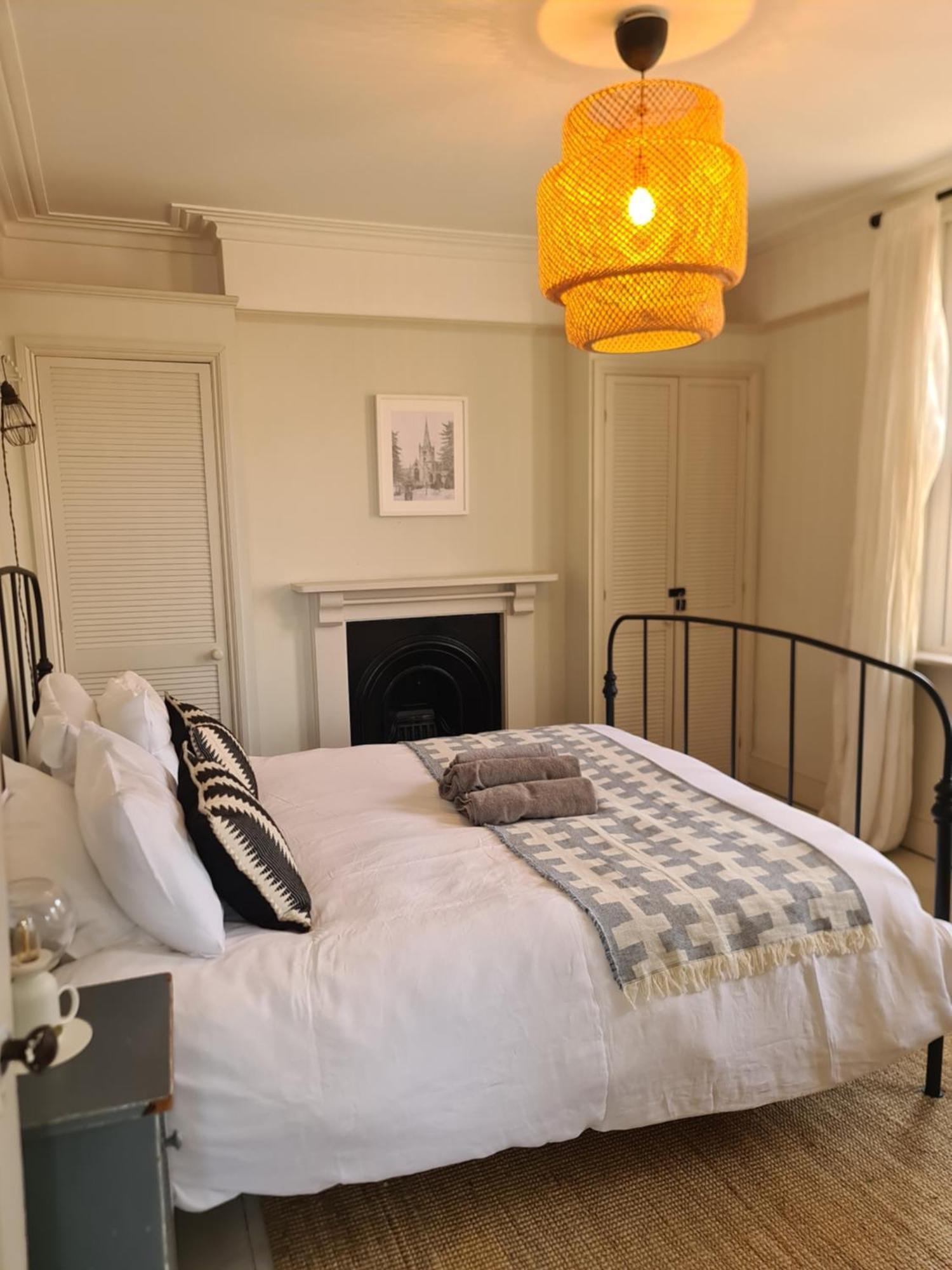 Holiday home Luxury Beachfront Cockles-sea View-private Parking For 2 Cars-sleeps 10