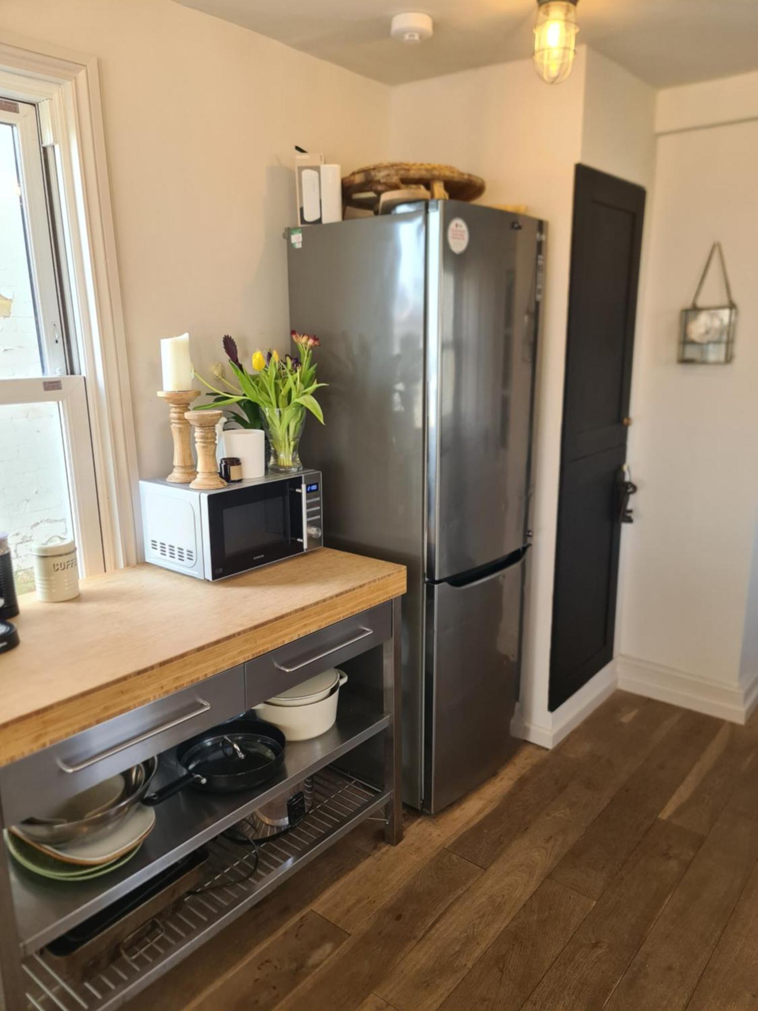Luxury Beachfront Cockles-sea View-private Parking For 2 Cars-sleeps 10 *