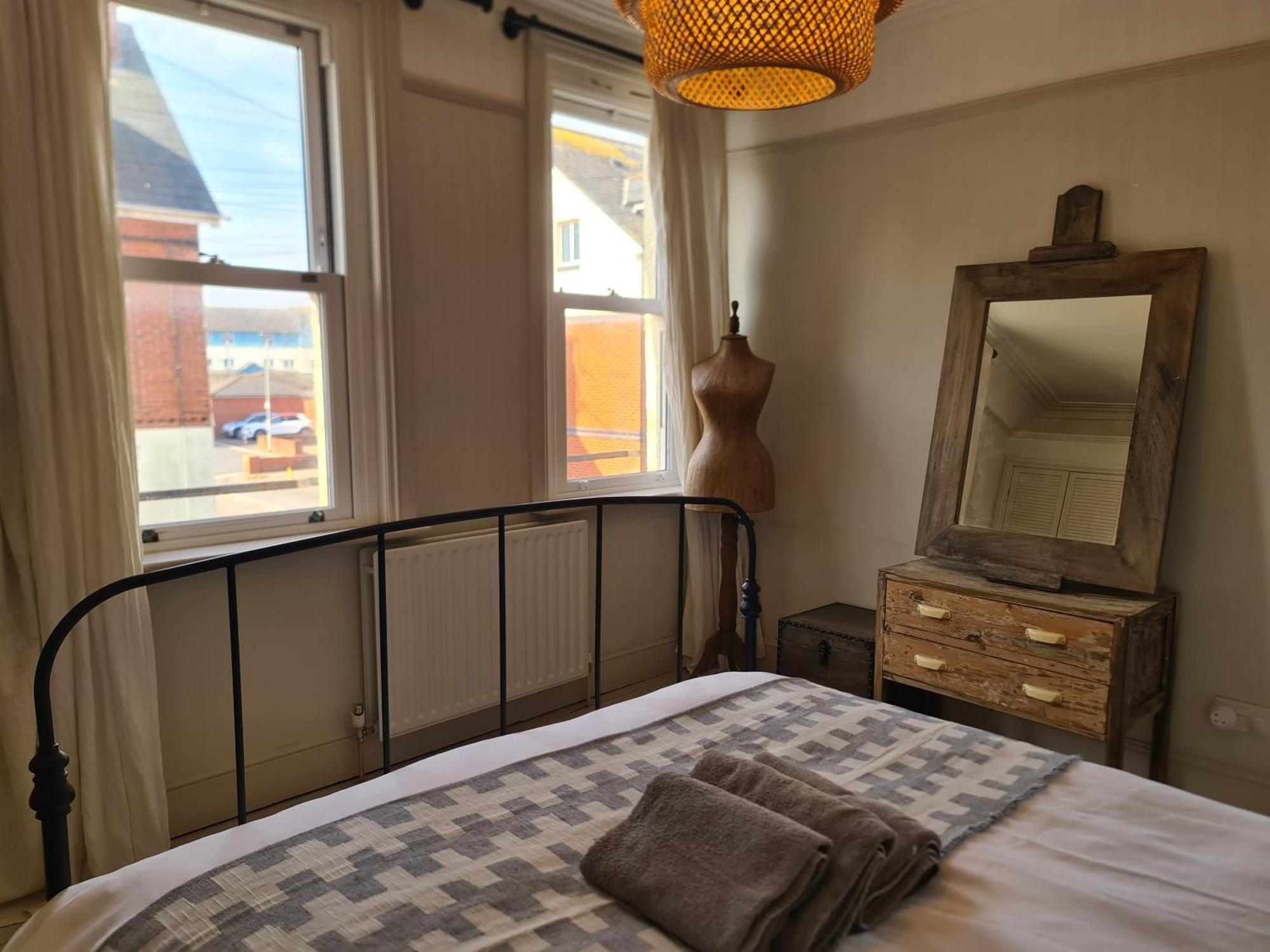 Holiday home Luxury Beachfront Cockles-sea View-private Parking For 2 Cars-sleeps 10 *