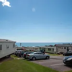 Devon Cliffs Holiday Home