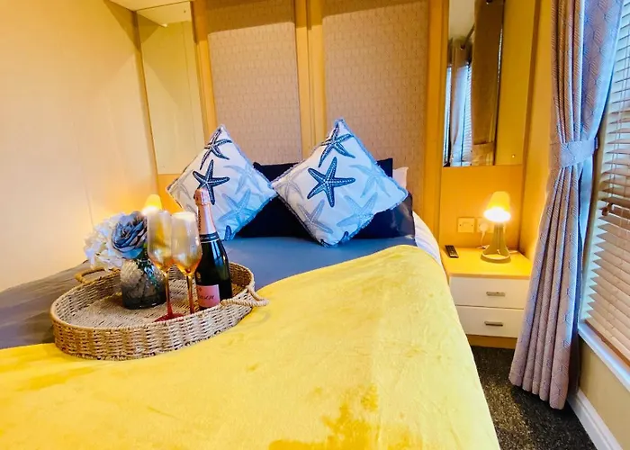 A Seaview Luxury Lodge At Kestral Haven
