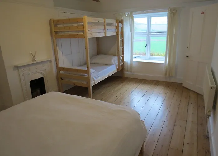 Exmouth Country Lodge And Cottage