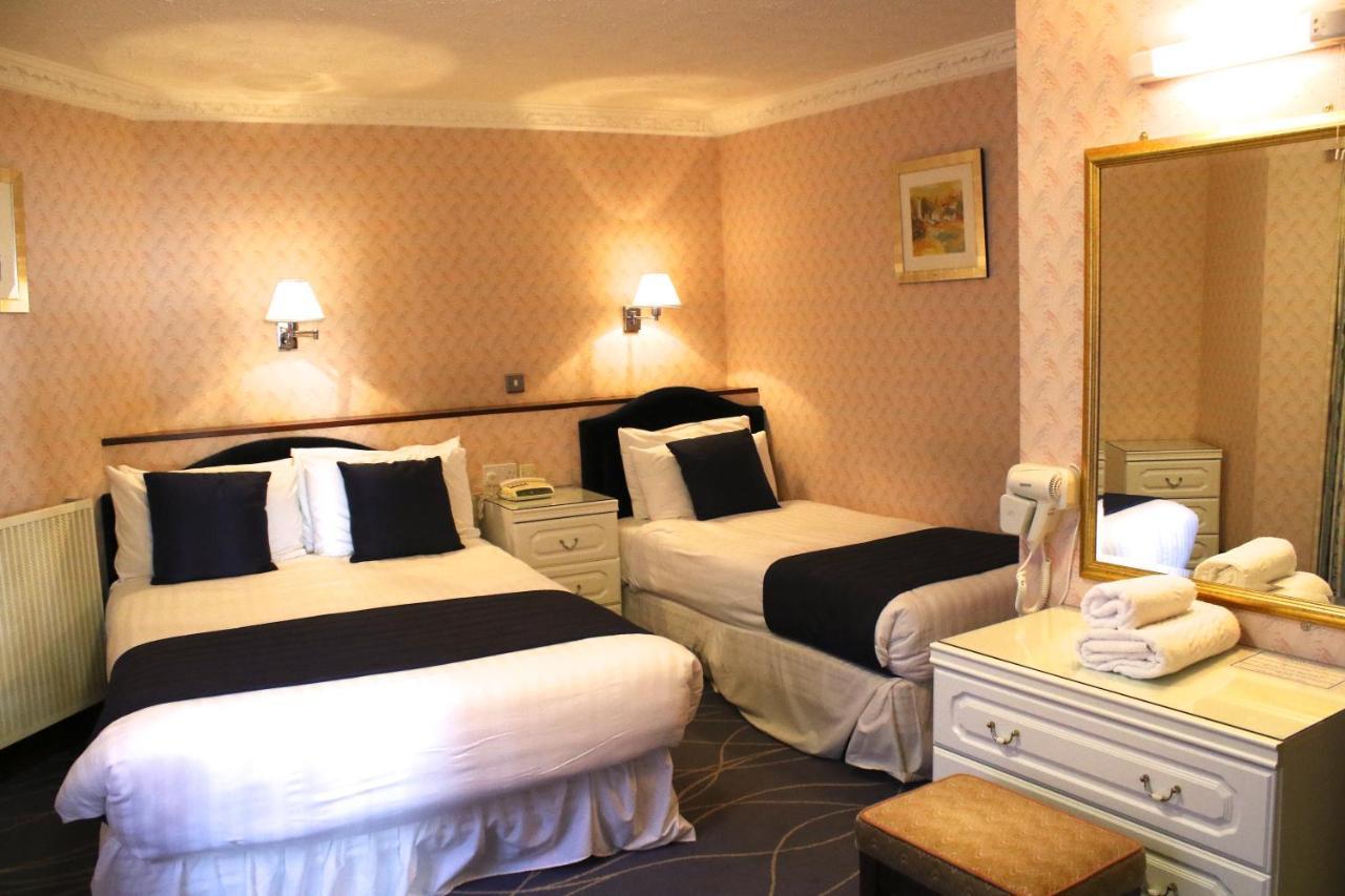 The Devoncourt 3* Exmouth