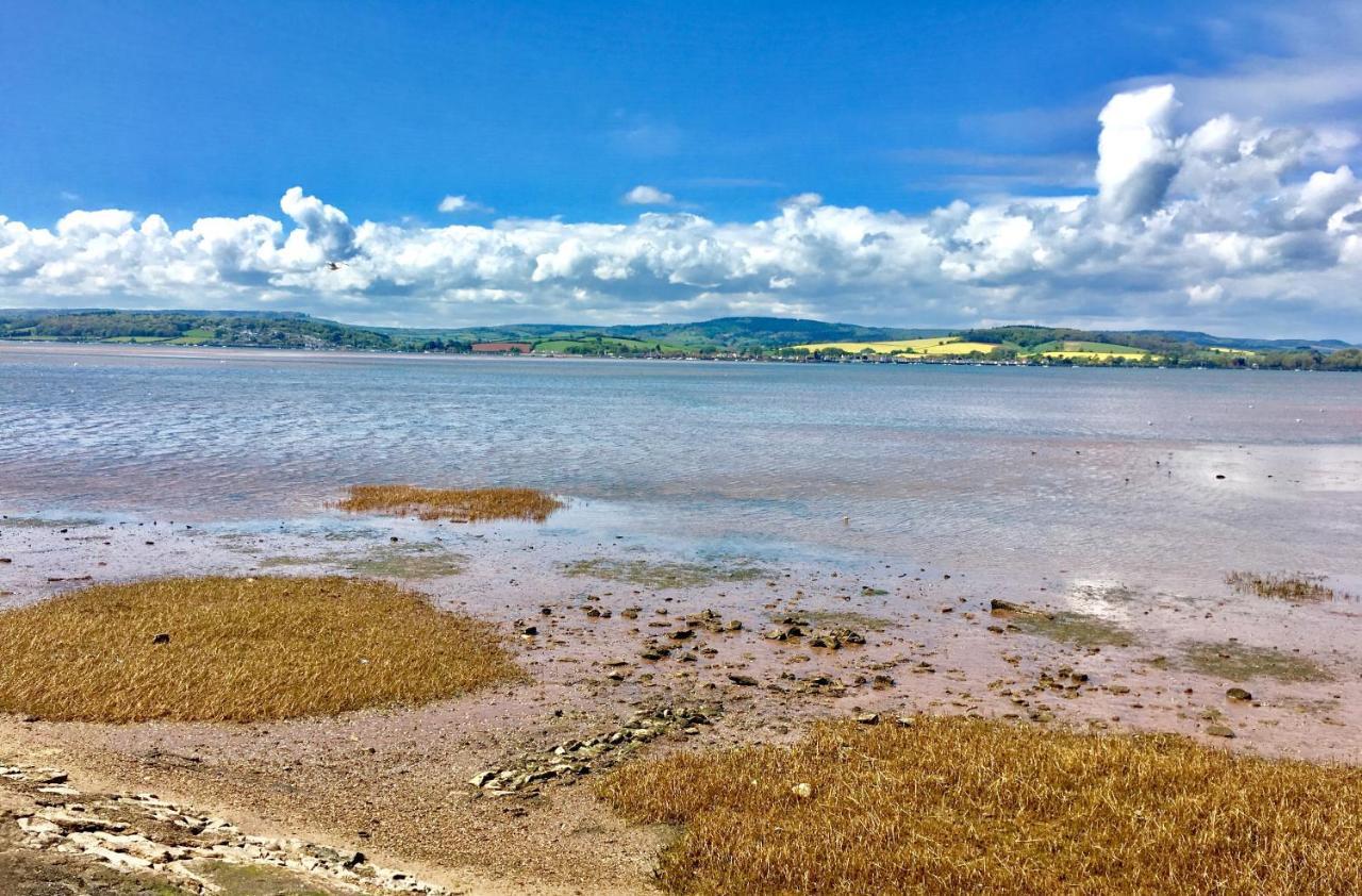 Seven Acre Corner * Exmouth