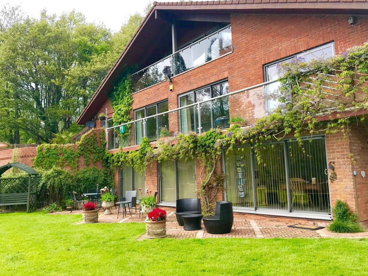 Seven Acre Corner Bed & Breakfast *