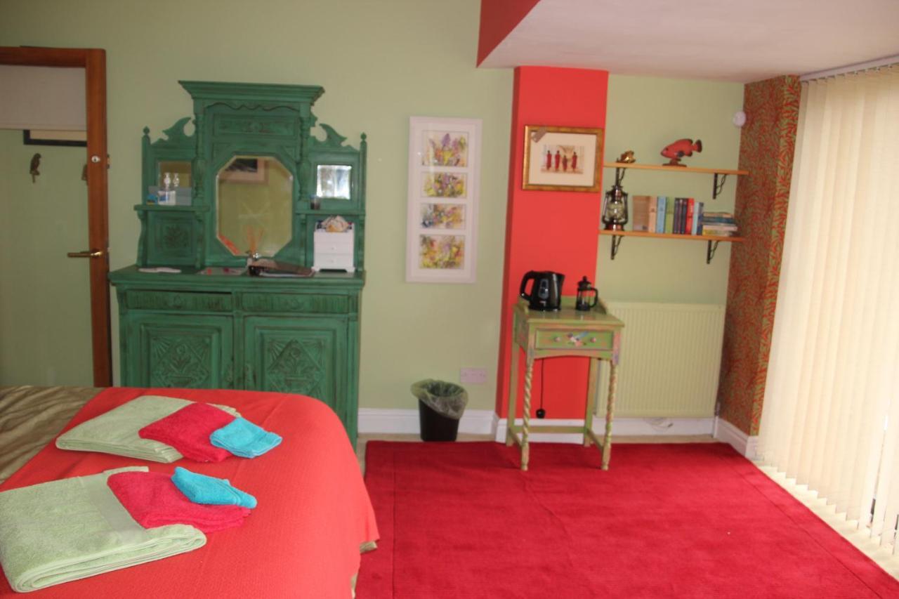 Bed & Breakfast Seven Acre Corner *
