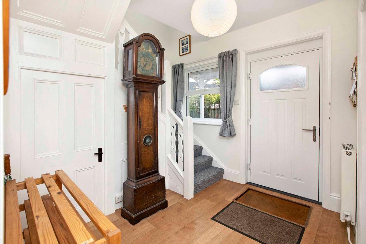 Casa de férias Spacious 4 Bed House In Fabulous Seaside Town