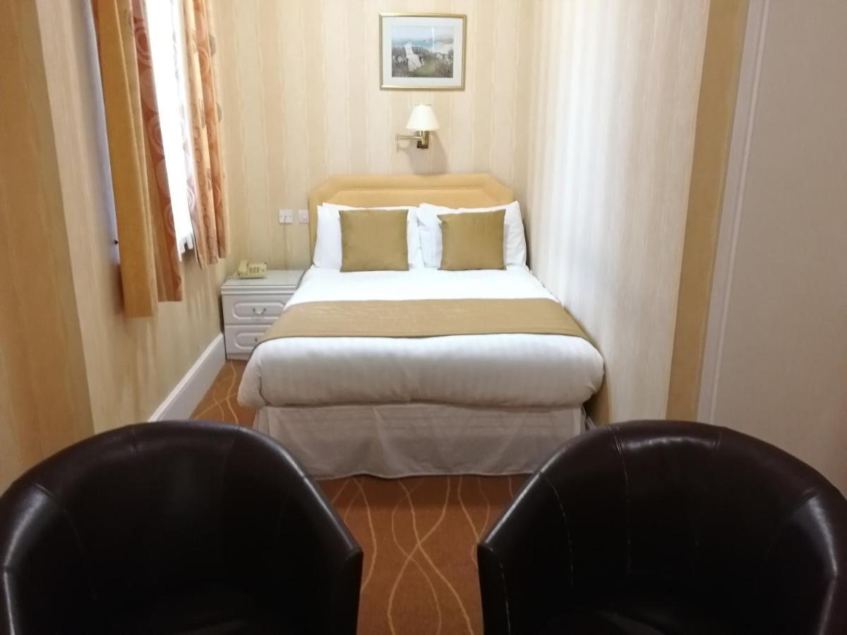 The Devoncourt Bed & Breakfast Exmouth