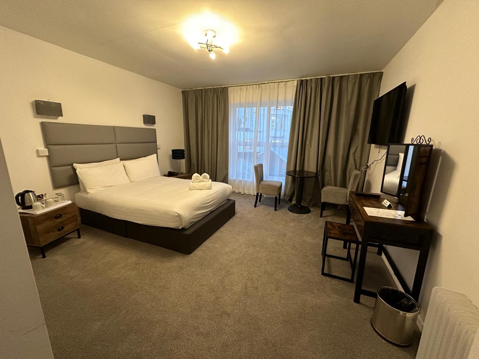 Exmouth Beach Hotel