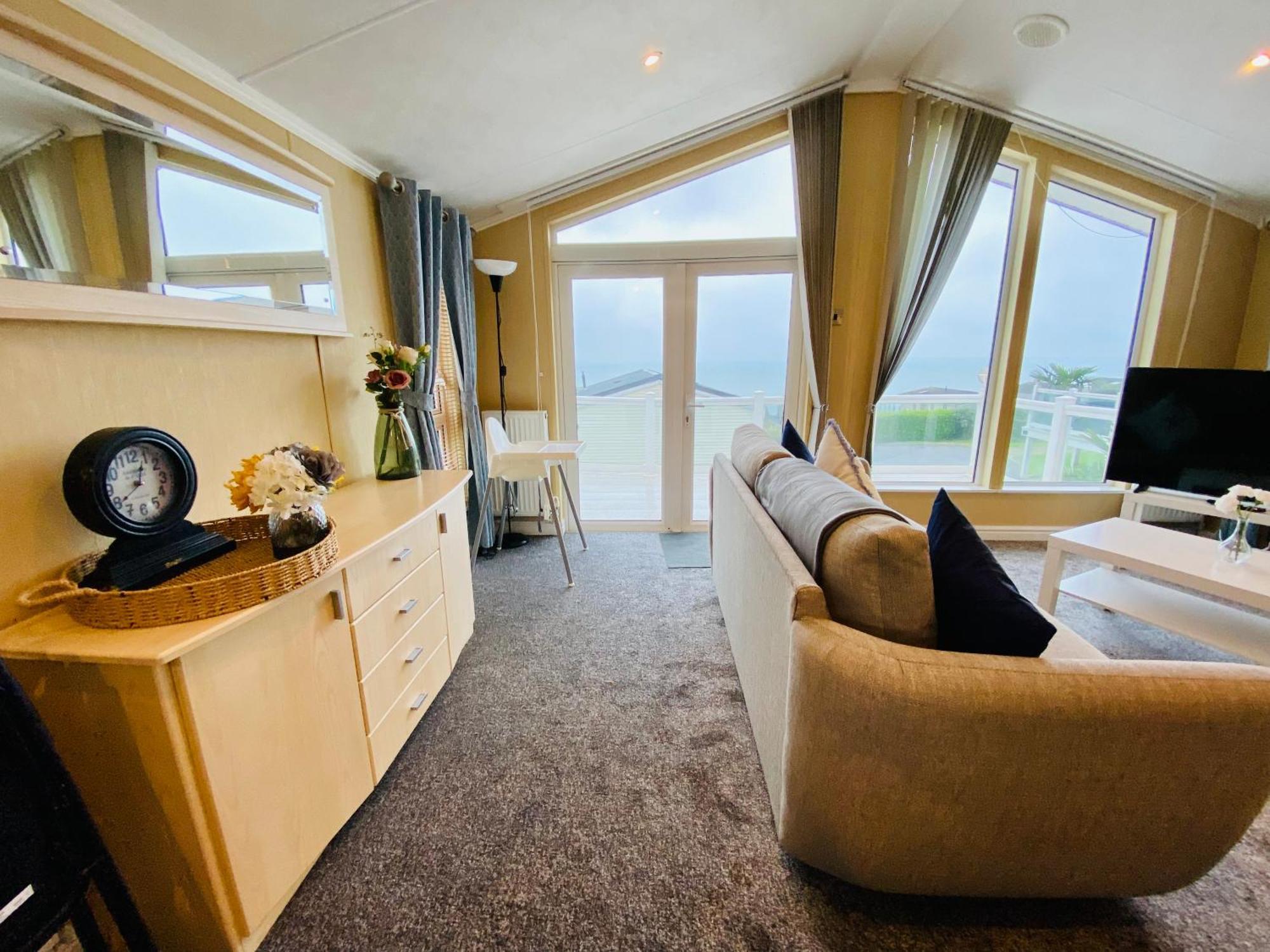 A Seaview Luxury At Kestral Haven *