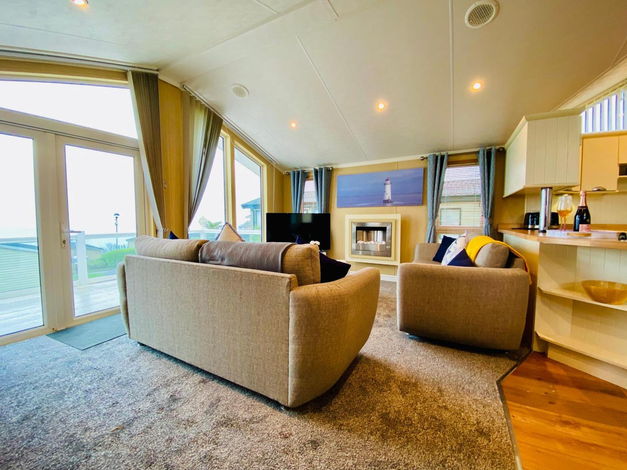 A Seaview Luxury At Kestral Haven Exmouth