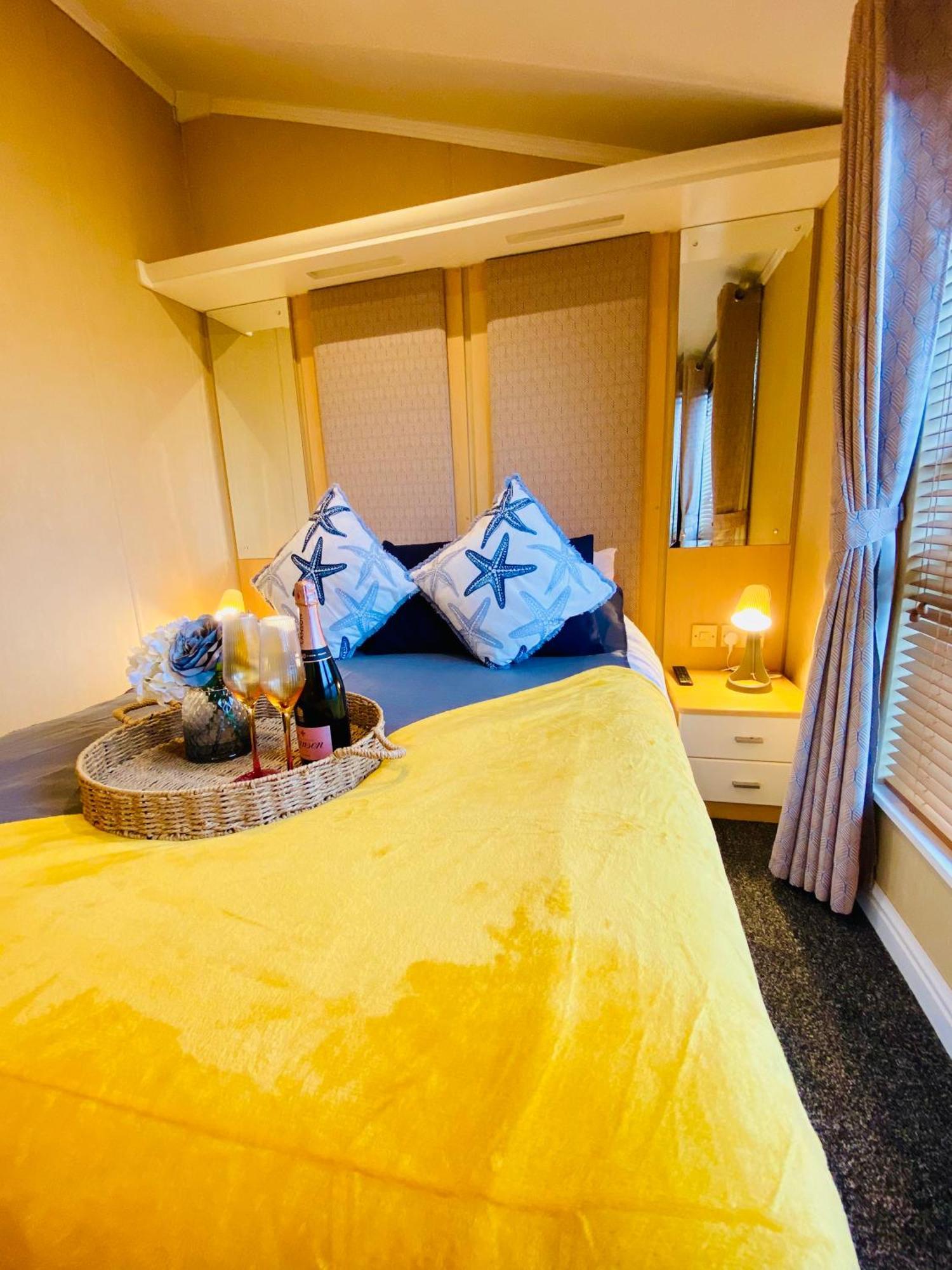 A Seaview Luxury At Kestral Haven Holiday home Exmouth