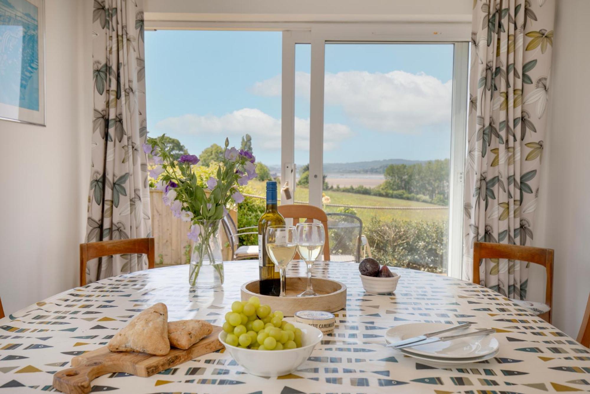 Lark Rise Holiday home *