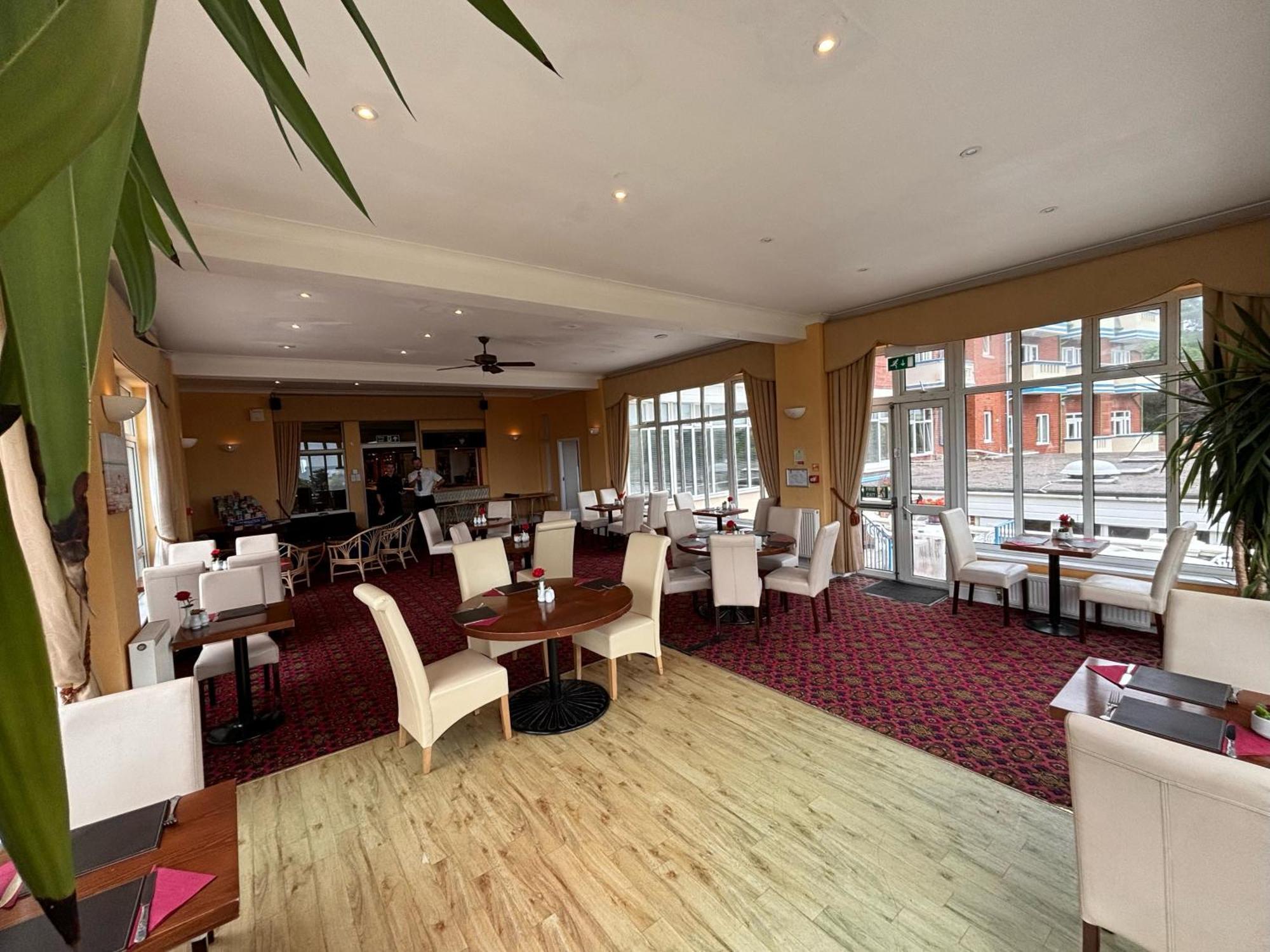 The Devoncourt Bed & Breakfast 3*