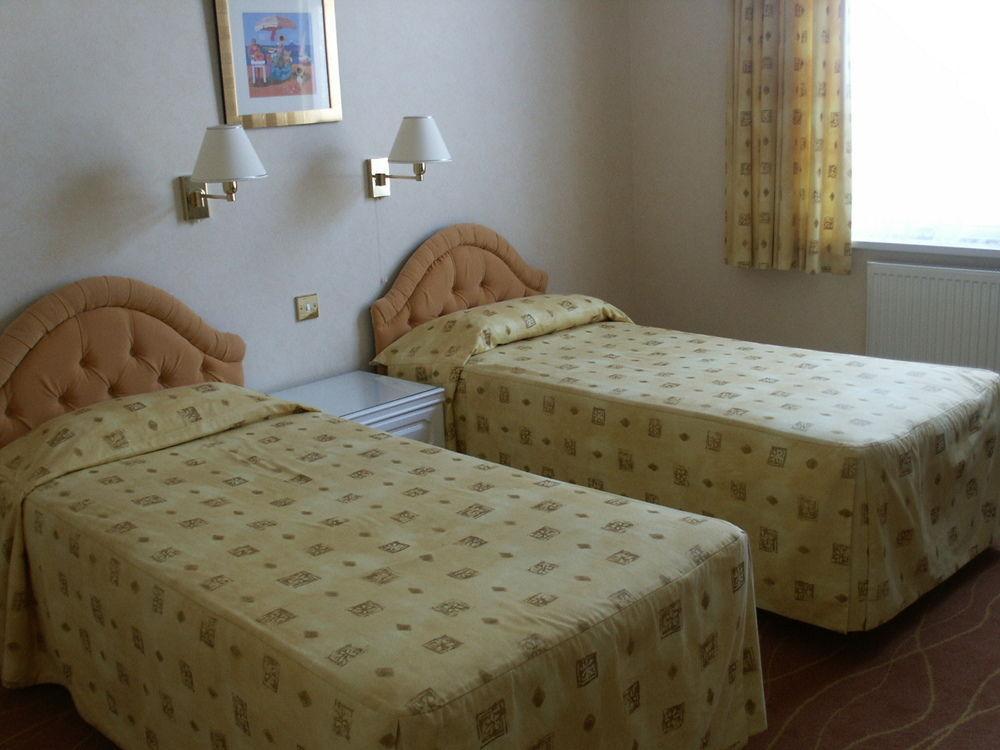 Bed & Breakfast The Devoncourt 3*