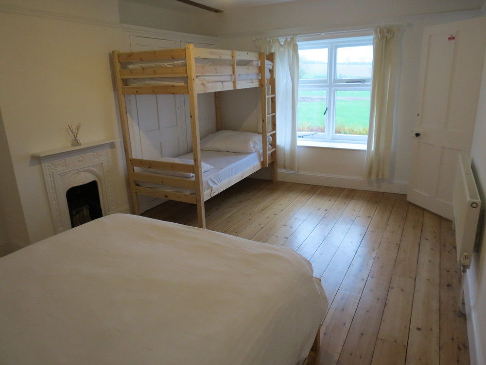 Lodge Country And